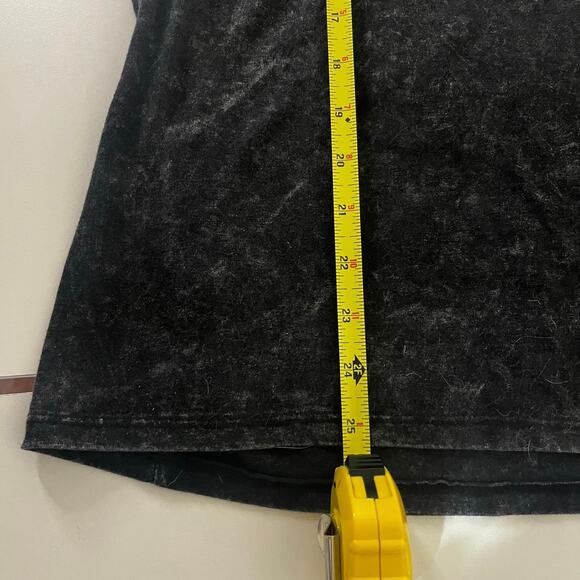 AC/DC rhinestone band black tee women’s XL licensed graphic t-shirt - Picture 4 of 5